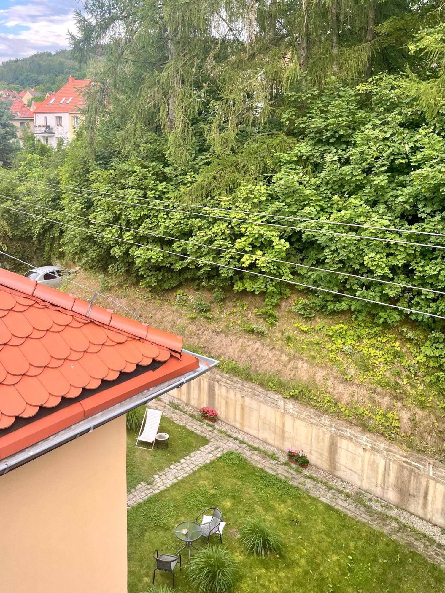 Apartament Szmaragdowa Sowa Wałbrzych Zewnętrze zdjęcie